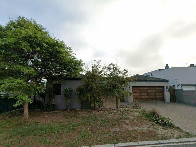 Erf 20037 Brackenfell, In The City Of Cape Town, Division Stellenbosch, Province Of The Western Cape, 52 Vleiland Crescent, Brackenfell, Western Cape