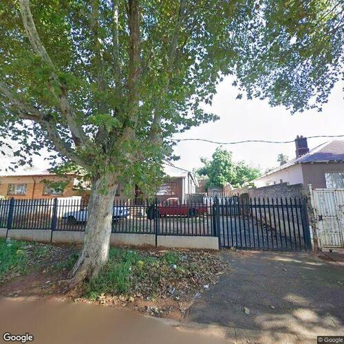Erf 980 Malvern Township, Registration Division I.R., Province Of Gauteng, Also Known As 129 Persimmon Street, Malvern, Johannesburg thumbnail
