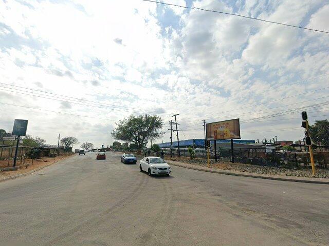 Erf 2055 Thulamahashe A Township, Alternatively House No. A2055, Thulamahashe