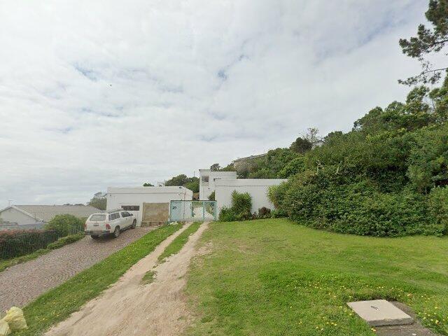 Erf 2958, Plettenberg Bay, Bitou Municipality, Division Of Knysna, Western Cape; 30 Julia Avenue, Plettenberg Bay