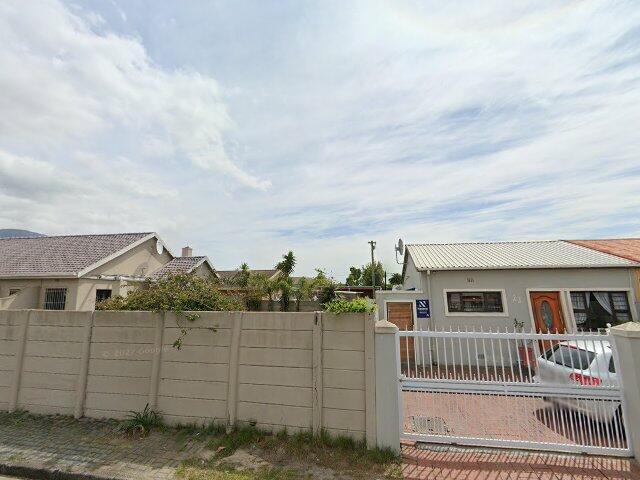 Rem AI Nder Erf 59949 Cape Town At Lansdowne, In The City Of Cape Town, Cape Division, Province Of The Western Cape (Also Known As: 16 Son Street, Kenwyn, Lansdowne, Western Cape)