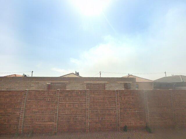 Erf 36519, Protea Glen Extension 39 Township, Registration Division I.Q.; The Province Of Gauteng, Also Known As: Erf 36519 Tanzanite Street, Protea Glen Extension 39, Soweto, Gauteng Province