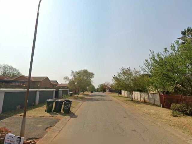 Section Number 47, Ss261/2009, Villa Dorado, Erf 1844 Heuweloord Extension 6 Township, City Of Tshwane Metropolitan Municipality, Also Known As Unit 47 Villa Dorado, Silky Oak Avenue, Heuweloord Extension 6, Pretoria, Gauteng Province