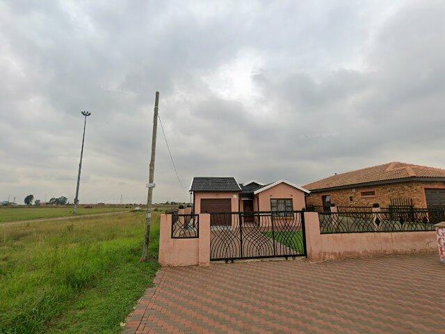 Remaining Extent Of Erf 1153 Geluksdal Extension 1 Township, 1153 James Strachan Street, Brakpan