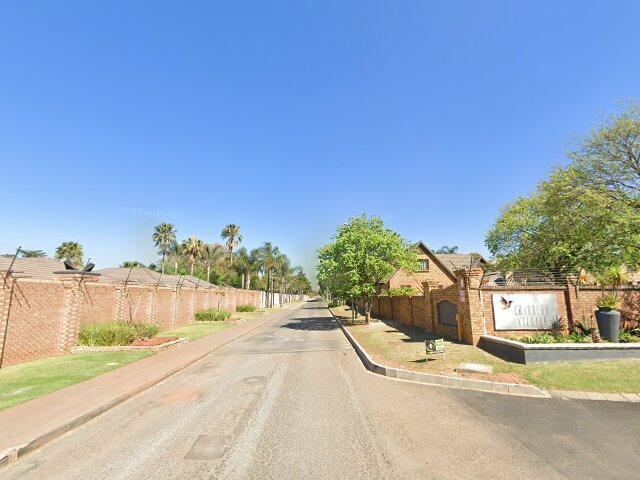Unit 17 Stone Arch Body Corporate, Leith Road, Barlett Ext 97, Boksburg