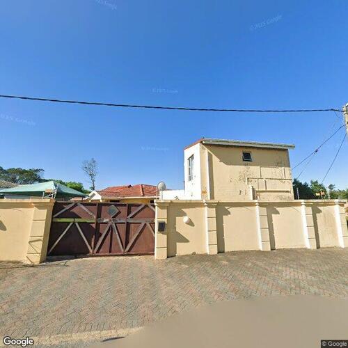 Erf 44796, East London Buffalo City Metropolitan Municipality, Division Of East London; Province Of The Eastern Cape, In Extent 580 Square Metres, Also Known As 34 Ukhozi Crescent (Nkhozi Crescent According To Deeds Office), Sunnyridge, East London, Eastern Cape Province thumbnail