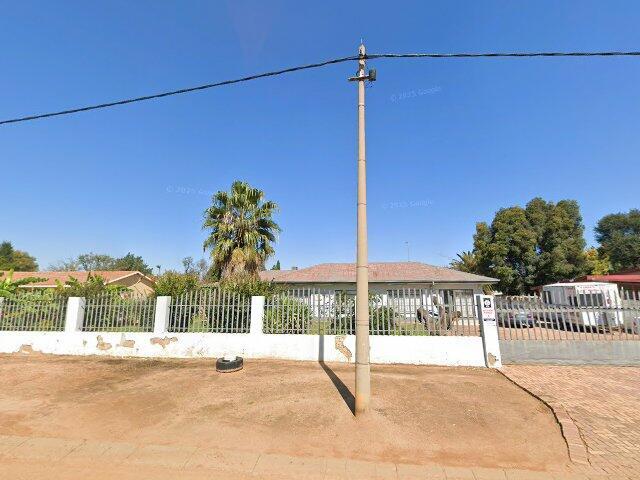 Erf 204 Meiringspark Township, Registration Division I.P., Northwest Province, Local Authority: City Of Matlosana Municipality; Also Known As: 69 Wilkens Street, Meiringspark, Klerksdorp, 2571