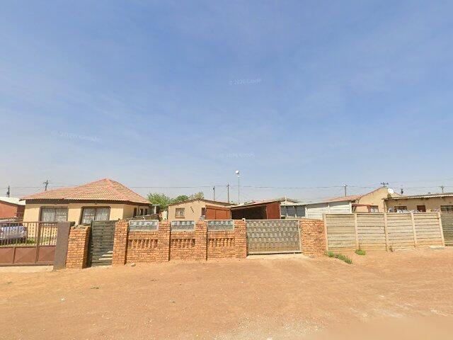 Erf 2950 Mayfield Extension 5 Township, Registration Division I.R.; The Province Of Gauteng, Situated At 2950 Legokobu Street, Mayfield Ext 5, Benoni, 1513