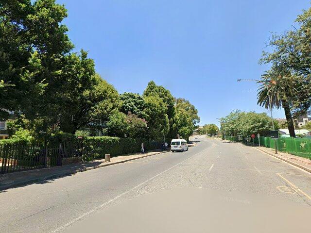 Section No. 14, Queensgate Court, 34 Queens Road, Parktown