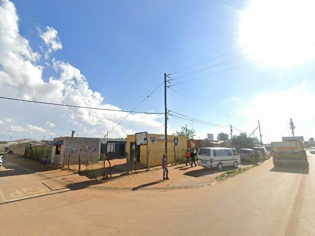 Erf 8272 Windmill Park Extension 21 Township, Registration Division I.R., Province Of Gauteng, Being 8272 Cario Street, Windmill Park Ext 21