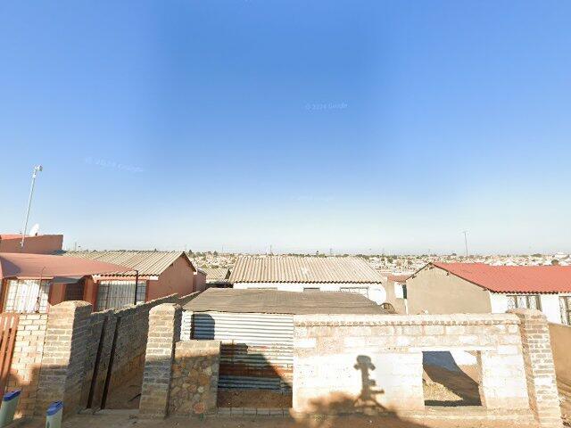 Erf 573 Ethafeni Township, Registration Division I.R., Province Of Gauteng, Being 44 Abidjan Street, Ethafeni, Tembisa