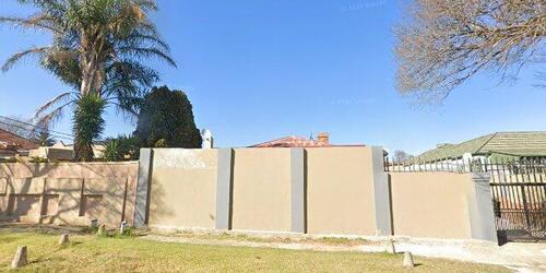 9 Bedroom Residential Property