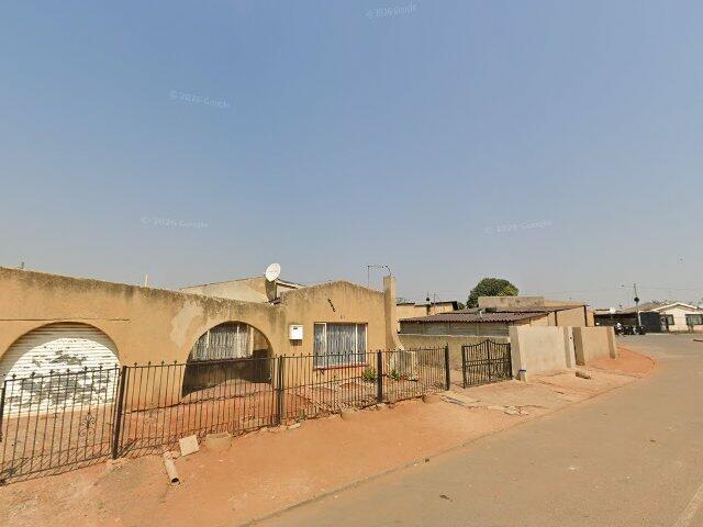 Erf 3285 Wattville Extension 1 Township, Registration Division I.R. The Province Of Gauteng, Also Known As 3285 Masetola Street, Wattville Extension 1