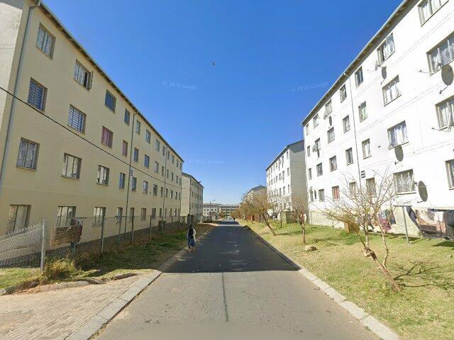 Section No. 42, Scheme Valley Views, Unit 42 Valley Views, 42 Zambezi Street, Fleurhof Extension 20 Township