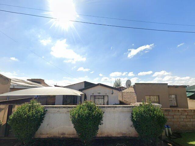 Erf 11821 Tokoza Extension 2 Township, 11821 Lepele Street, Thokoza Extension 2, Thokoza