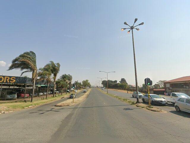 Section 10, Fanmor Court, Remaining Extent Of Erf 2767 Kempton Park Township, Local Authority: Ekurhuleni Metropolitan Municipality; Door 10 Fanmor Court, Cnr Albatross & Gladiator Street, Kempton Park