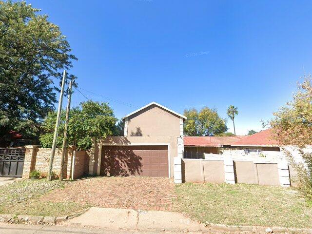 Unit No. 10, Pambley Court No. 10, Ada Avenue, Adamayview, Klerksdorp, North West Province
