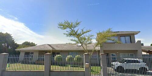 6 Bedroom House