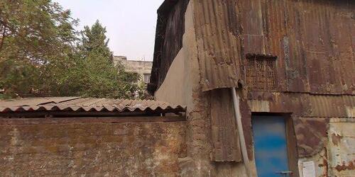 Vacant Commercial Stands