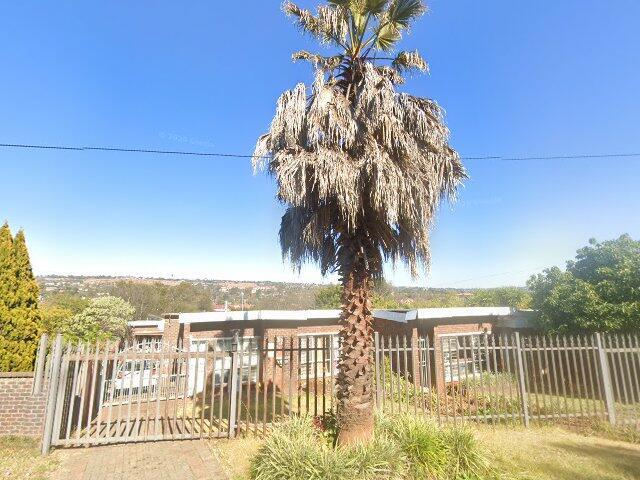 Erf 2213 Wilro Park Extension 12 Township, 32 Dolomite Avenue, Wilropark Extension 12 Roodepoort