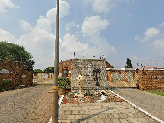 Unit 8 Leisure View Village, 203 1st Avenue, Edenvale Ext 1