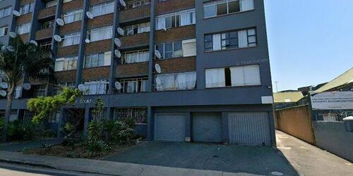2.5 Bedroom Flat