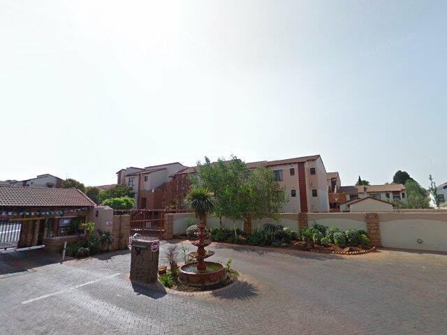 Section 114 (Unit No. 135), Bonness, Summer Way Avenue, Lakefield, Benoni