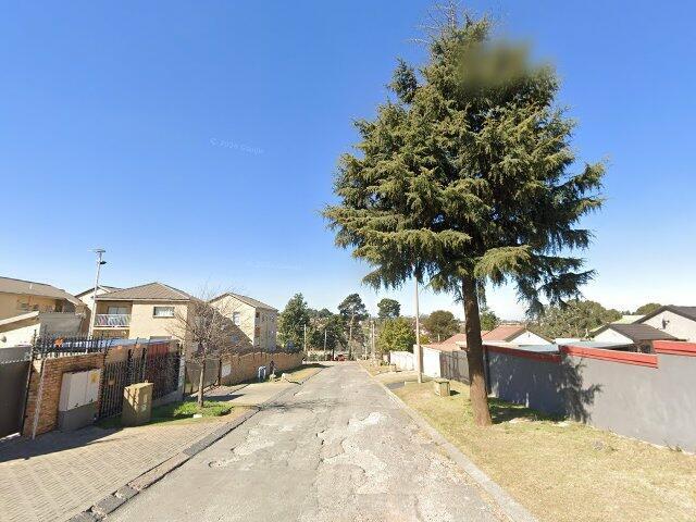 Unit 64, Khaya Lala, Greenshank Avenue, Groblerpark Extension 49, Roodepoort, City Of Johannesburg, Gauteng