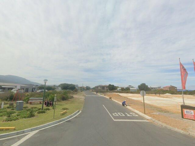 Erf 8020, 14 Linder Close, Kleinmond