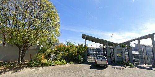2 Bedroom Sectional Title Flat