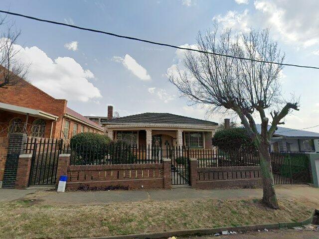 Erf 1321 Rosettenville Extension Township, Registration Division I.R., Gauteng; 27 Lawn Street, Rosettenville, Johannesburg South