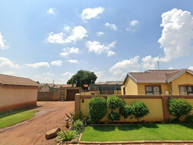 Portion 145 Of Erf 21749, 21749/145 Moselesele Street, Vosloorus Extension 6, Boksburg, Gauteng