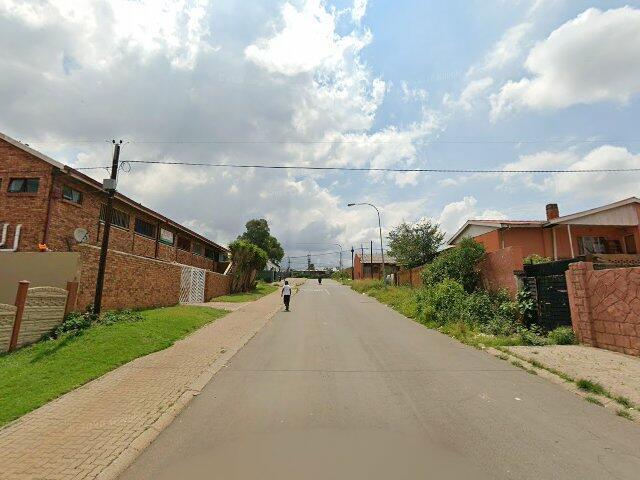 Erf 18 Newclare Township, 4 Starr Street, Newclare, Johannesburg
