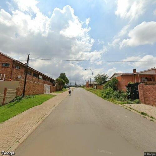 Erf 18 Newclare Township, 4 Starr Street, Newclare, Johannesburg thumbnail