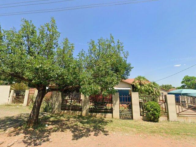 Portion 1 Of Erf 413, 253 Tuin Street, Pretoria Gardens, Gauteng