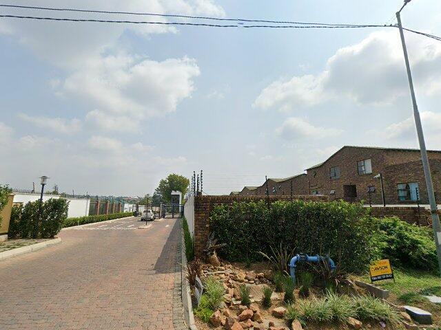 Unit 10, 101 A Bellairs Drive, Northriding, Johannesburg