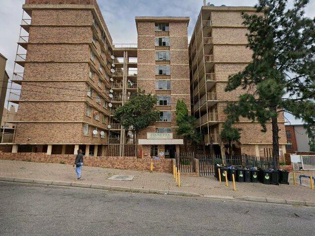 Section 53, Zianetta, 603 Zianetta, Corner Kent Avenue And Dover Street, Ferndale, Randburg