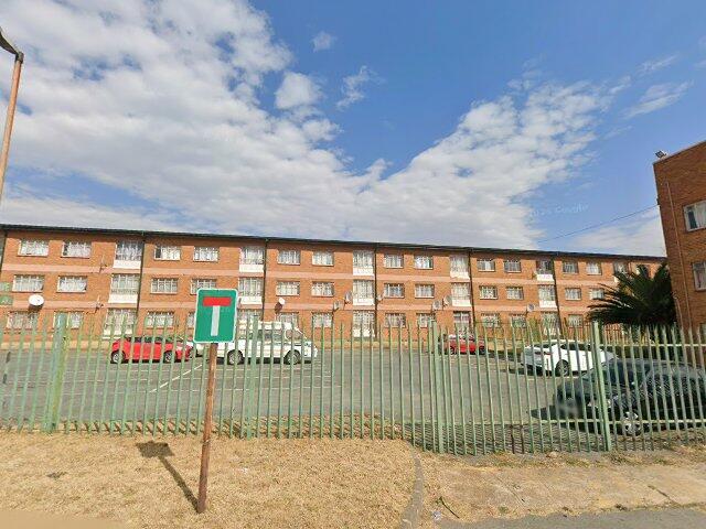 Unit 001 Impala, 40 Munster Crescent, Crown Gardens
