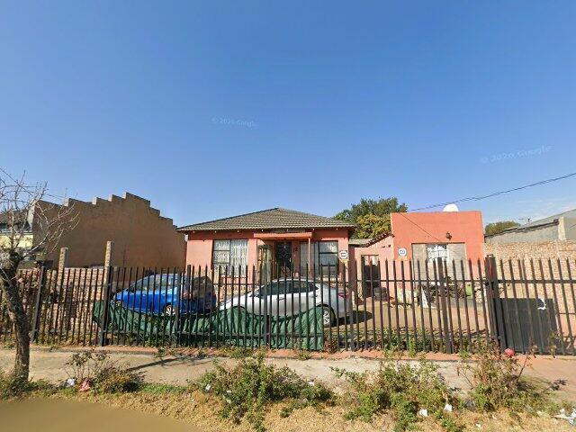 Erf 118, South Hills Township, 12 Swinburne Road, South Hills, Johannesburg South