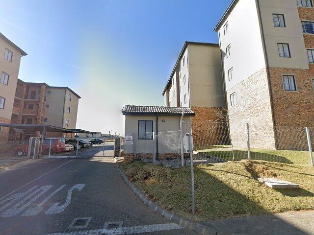 Unit 77 (Door No. 122), Block B, Marula Lofts, 417 Spiderhead Road, South Hills Extension 6, Johannesburg