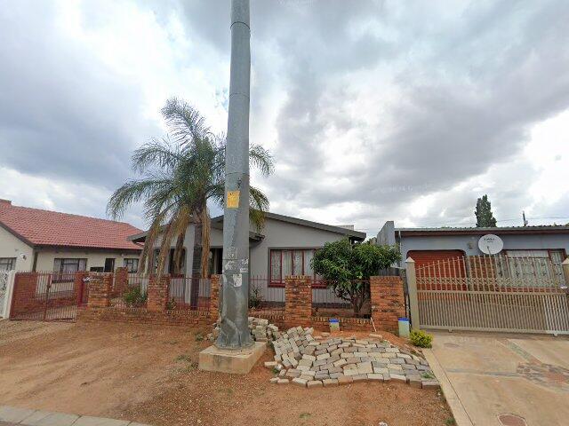 Erf 1820 Soshanguve L T, House No. 1820, Block L, Soshanguve, 0152