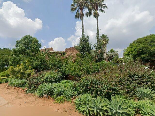 Section 1, Ss1 (Door No. 1), La Mont, No. 189 Catharina Drive, La Montagne, Pretoria, 0002
