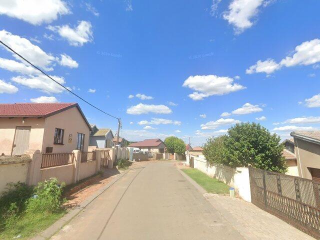 Erf 7545, 7545 Bophelong, Roodekop Extension 31, Germiston