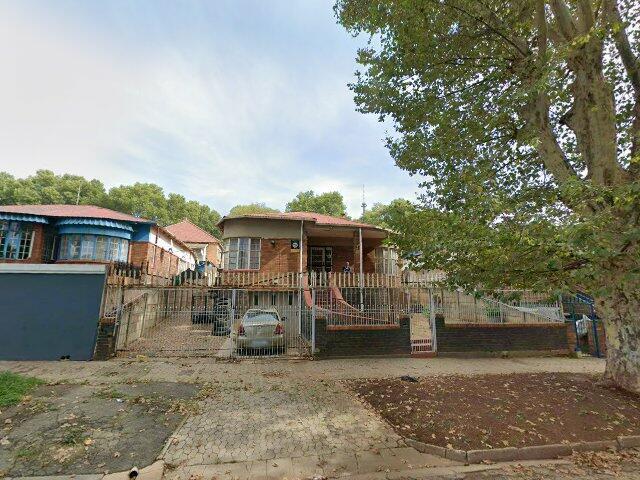 Portion 1 Of Erf 1577, 25 Third Avenue, Bezuidenhout Valley, Gauteng Province