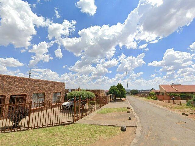 Erf 172 Botshabelo H, District Thaba Nchu, Free State; Also Known As 172 Section H1, Botshabelo