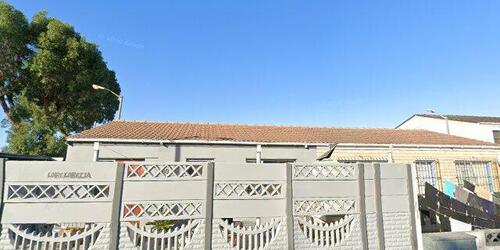 3 Bedroom Residential Property