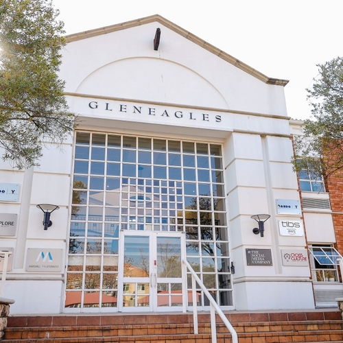 1 Roos Street, Fourways thumbnail