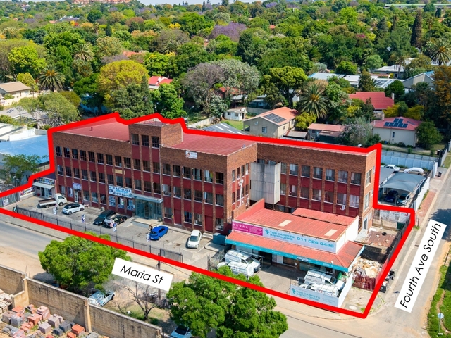 33 Fourth Avenue, Fontainebleau, Randburg