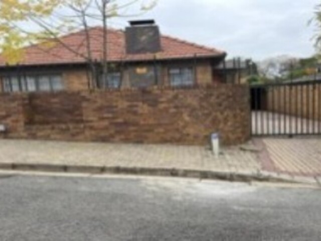 36 West Street, East Town, Gauteng
