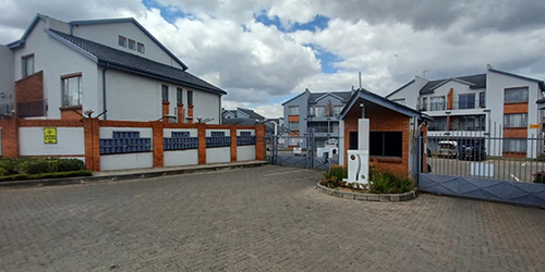 2 Upmarket Sectional Title Units